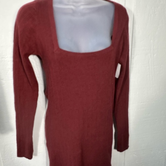 ASOS Knit Maroon Square Neckline Long Sleeve Sweater Dress Size 6 NWOT - Picture 5 of 13